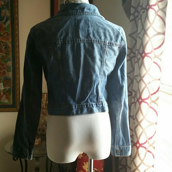 Old Navy jeans jacket. - Picture 4 of 8